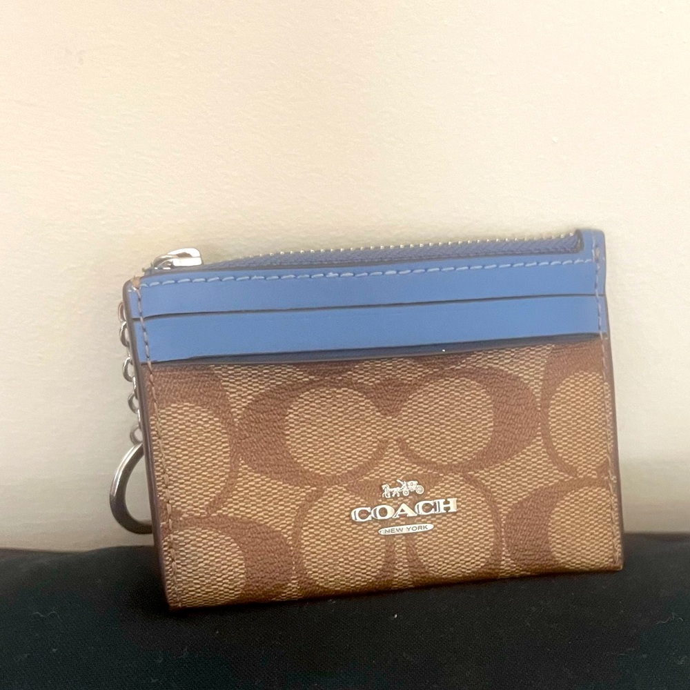 Coach Tan and Blue Coin Pouch